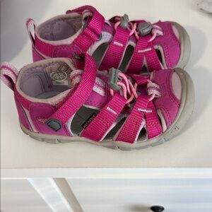 Keens Pink Kids Sandals